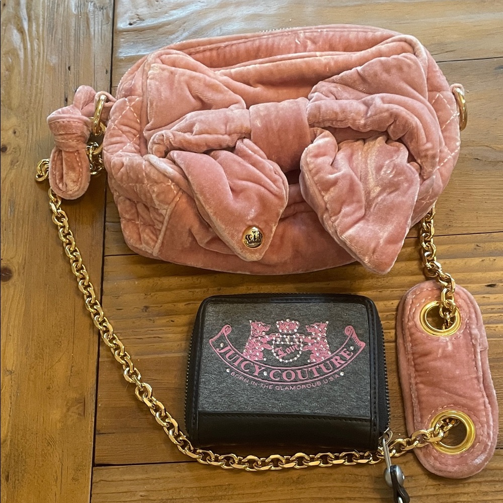Juicy Couture Pink Velvet Shoulder Bag with Gold Chain and Wallet